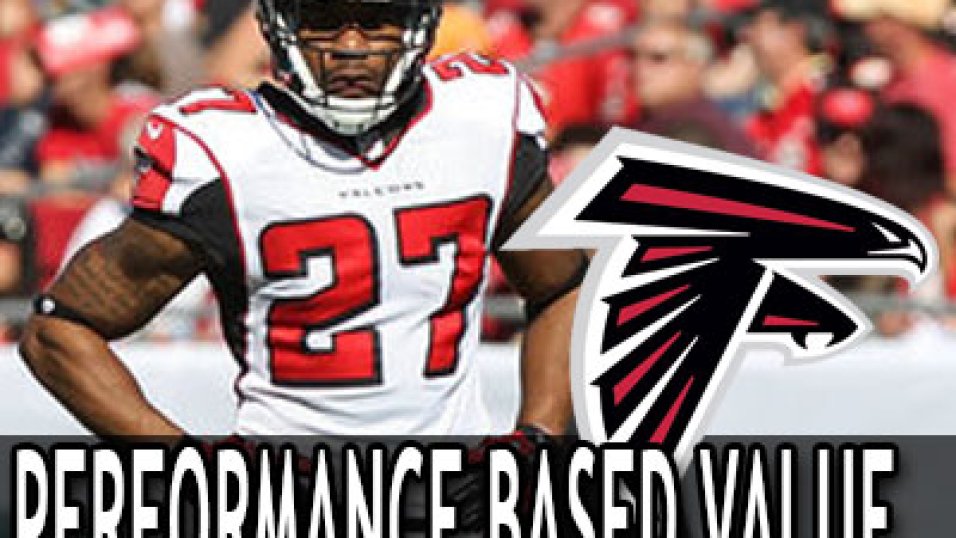 Falcons cut Michael Turner, Dunta Robinson, John Abraham