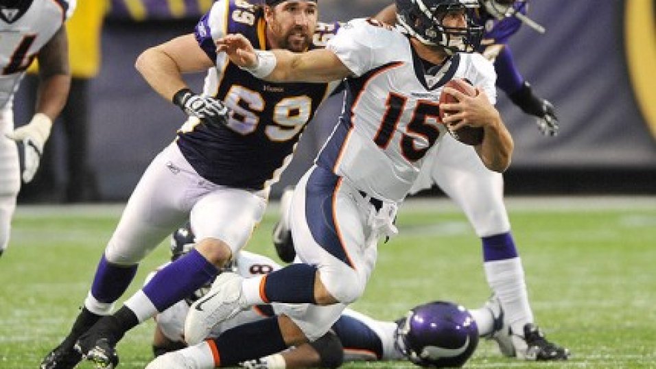 Former Vikings defensive end Jared Allen joins Seahawks – The