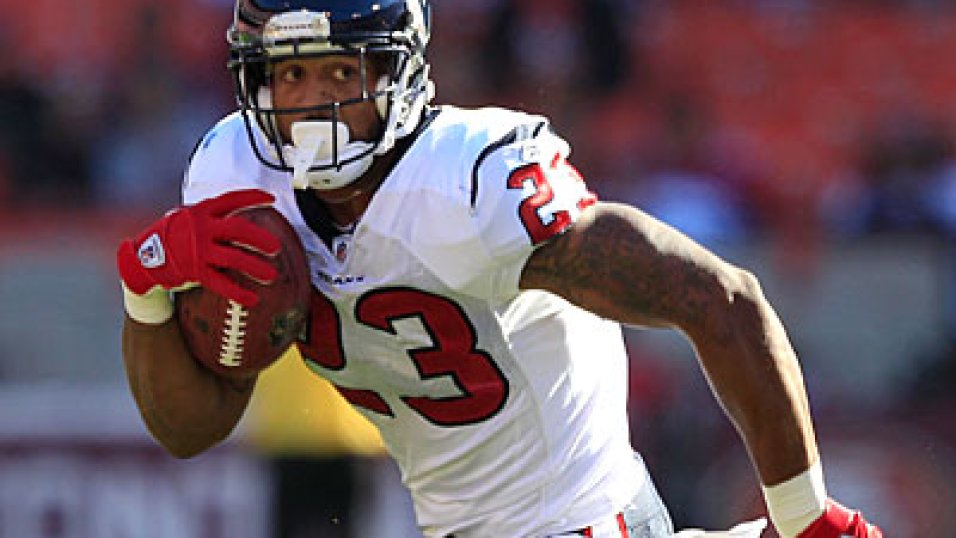 Arian Foster, Worn Down by Injuries, Announces Immediate