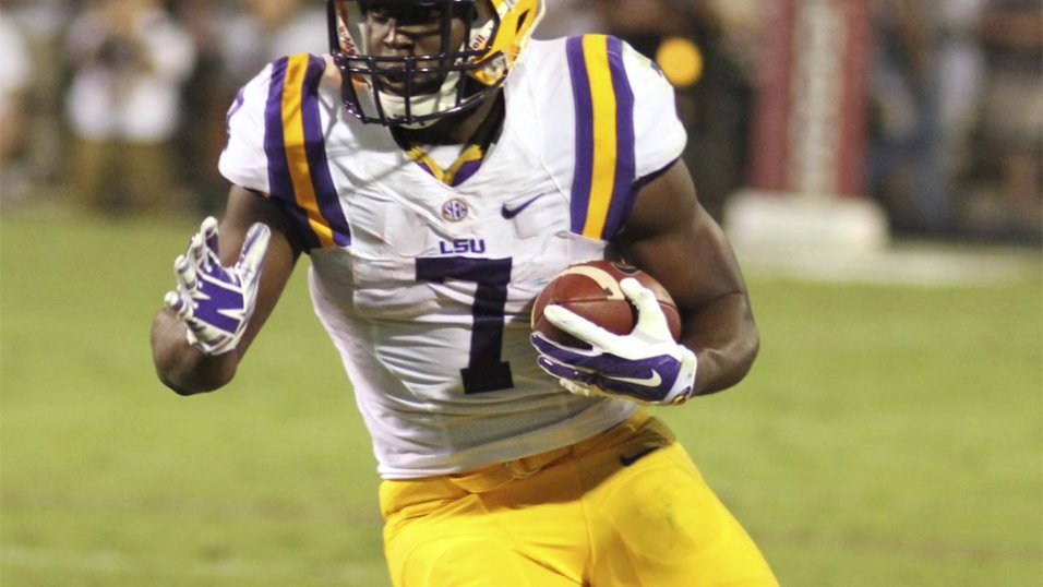 Why Fournette edges out Cook as the nation's best pure runner, PFF News &  Analysis