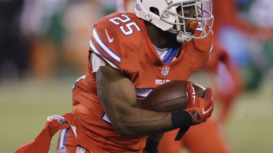 EAST RUTHERFORD, NJ - NOVEMBER 06: Buffalo Bills running back