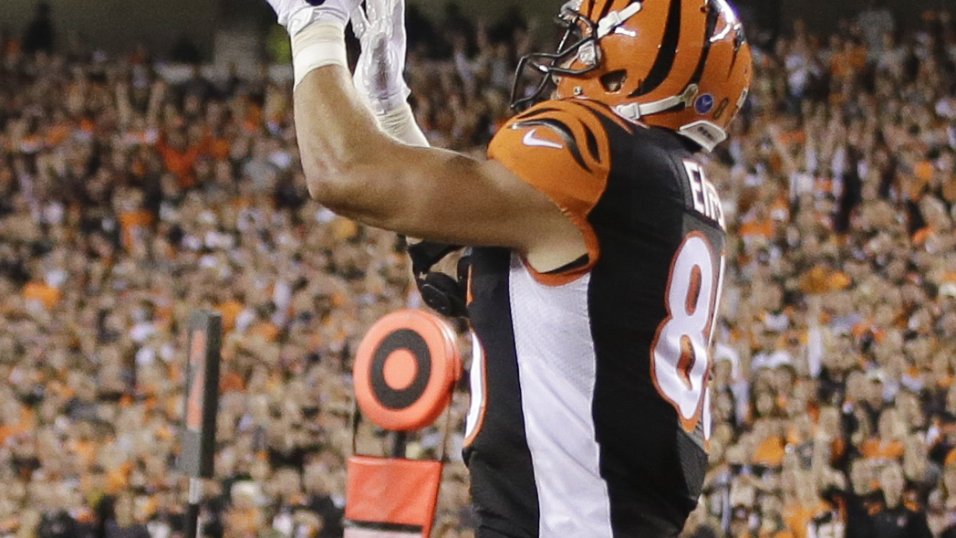 Browns fail to contain Bengals tight end Tyler Eifert