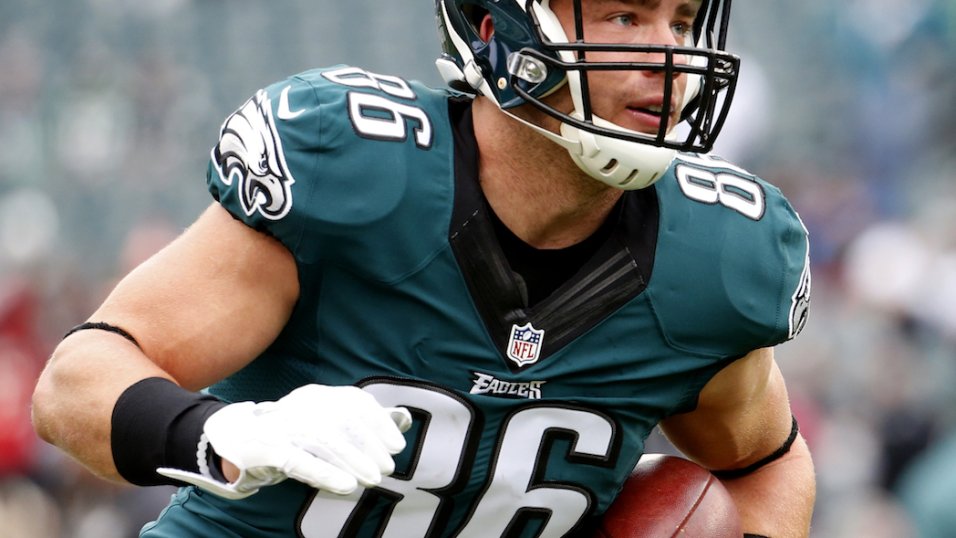 Philadelphia Eagles give tight end Brent Celek 6-year extension 