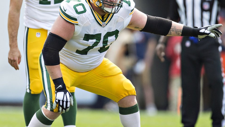 Packers LT David Bakhtiari considered 'long shot' to play vs. Rams