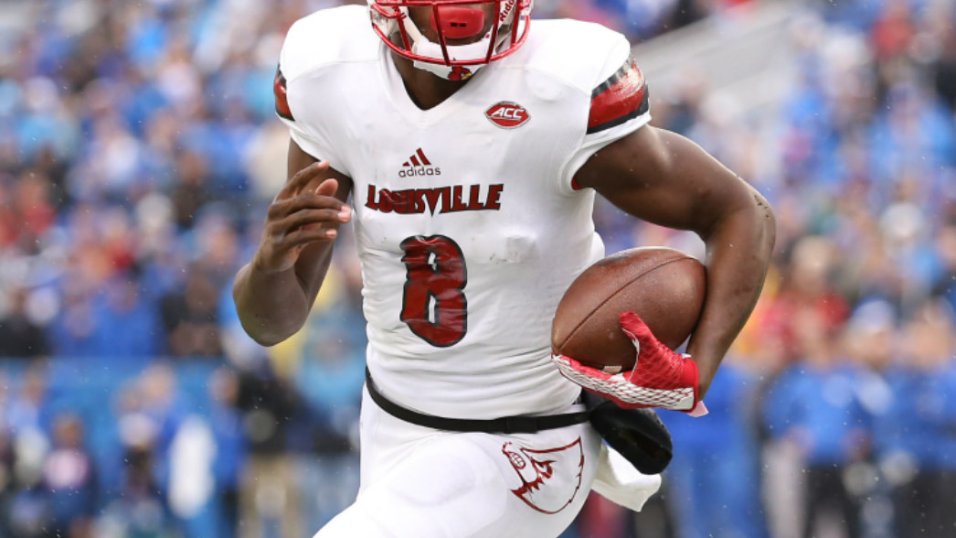 College football: Lamar Jackson adds AP honor to postseason haul