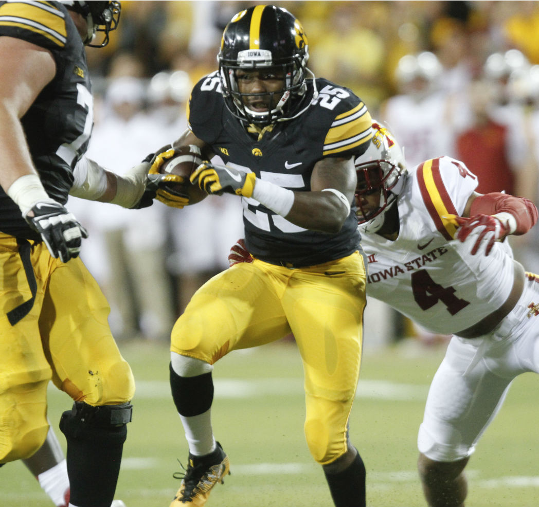 college-iowa-state-iowa-grades-running-game-fuels-hawkeyes-big-win