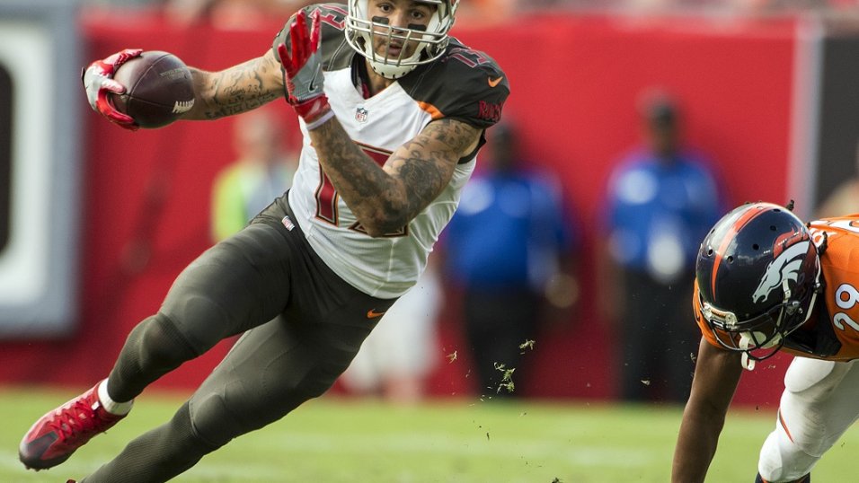 Could New York Giants pursue disgruntled WR Mike Evans?