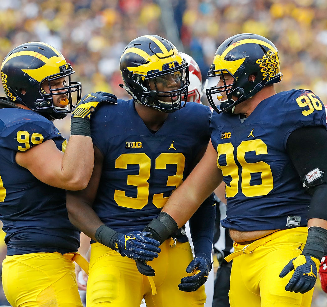 college-football-michigan-wisconsin-grades