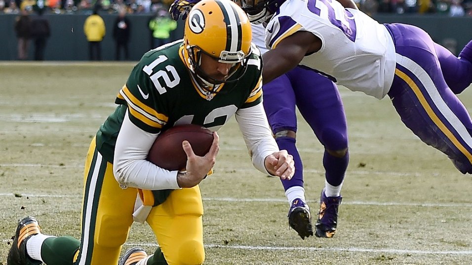 aaron rodgers in vikings uniform