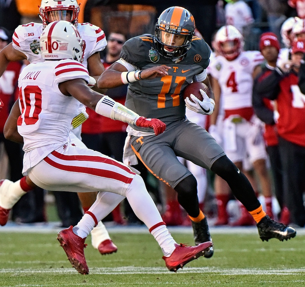 college-music-city-bowl-grades-tennessee-nebraska