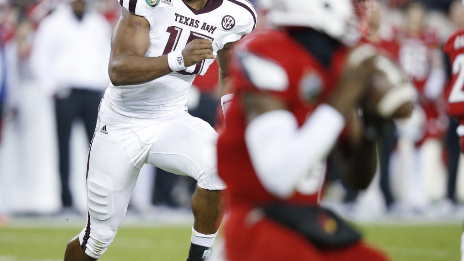 PFF ranks A&M's Myles Garrett as college football's best defensive player  for 2016