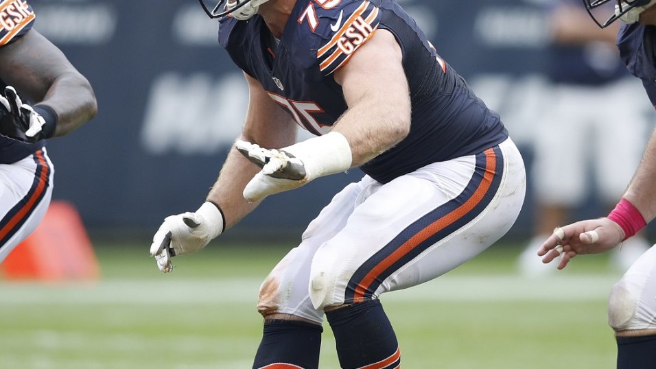 Bears swapping guards Kyle Long and Josh Sitton, PFF News & Analysis