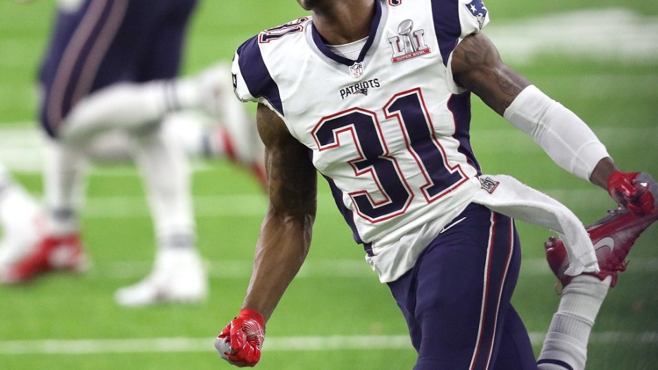 Patriots News: Jonathan Jones Looking to 'Bounce Back'