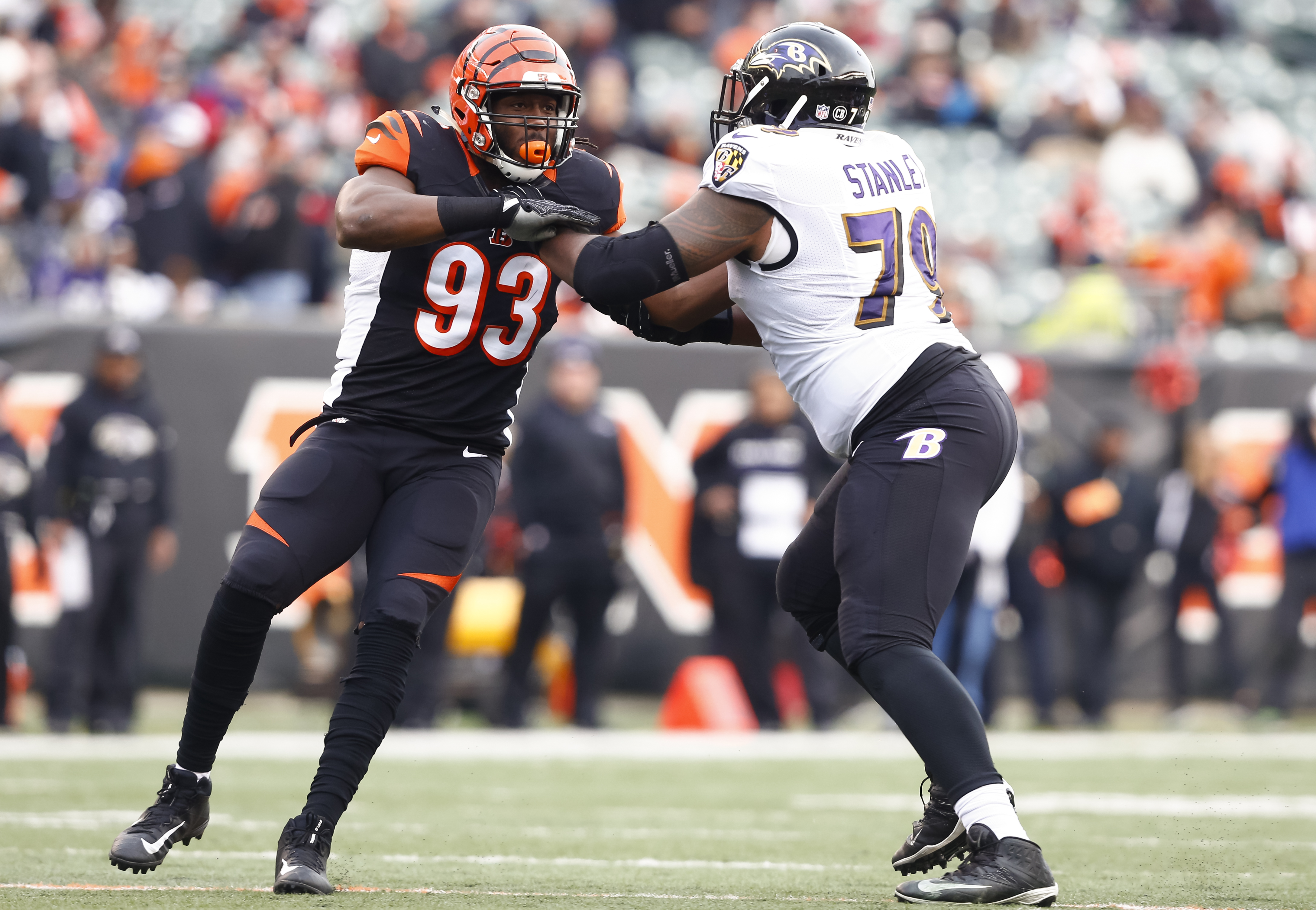 pro-ravens-t-ronnie-stanley-puts-together-solid-game-in-week-6