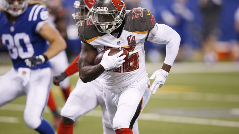 Tampa Bay's Jacquies Smith suffers setback with knee