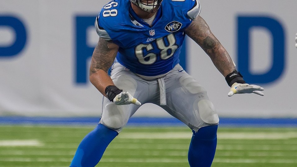 Lions T Taylor Decker begins practicing, PFF News & Analysis