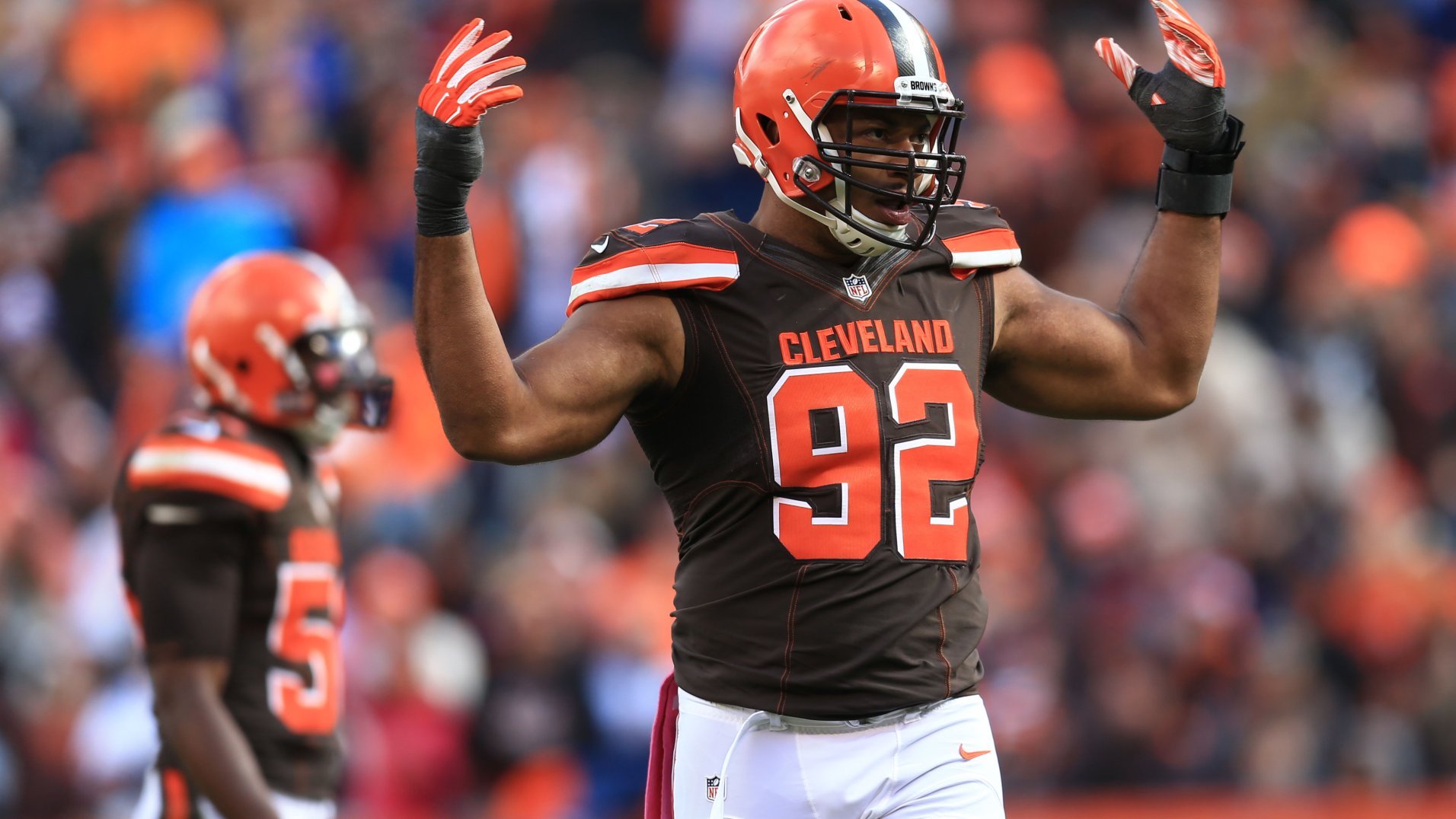 Browns release veteran Desmond Bryant