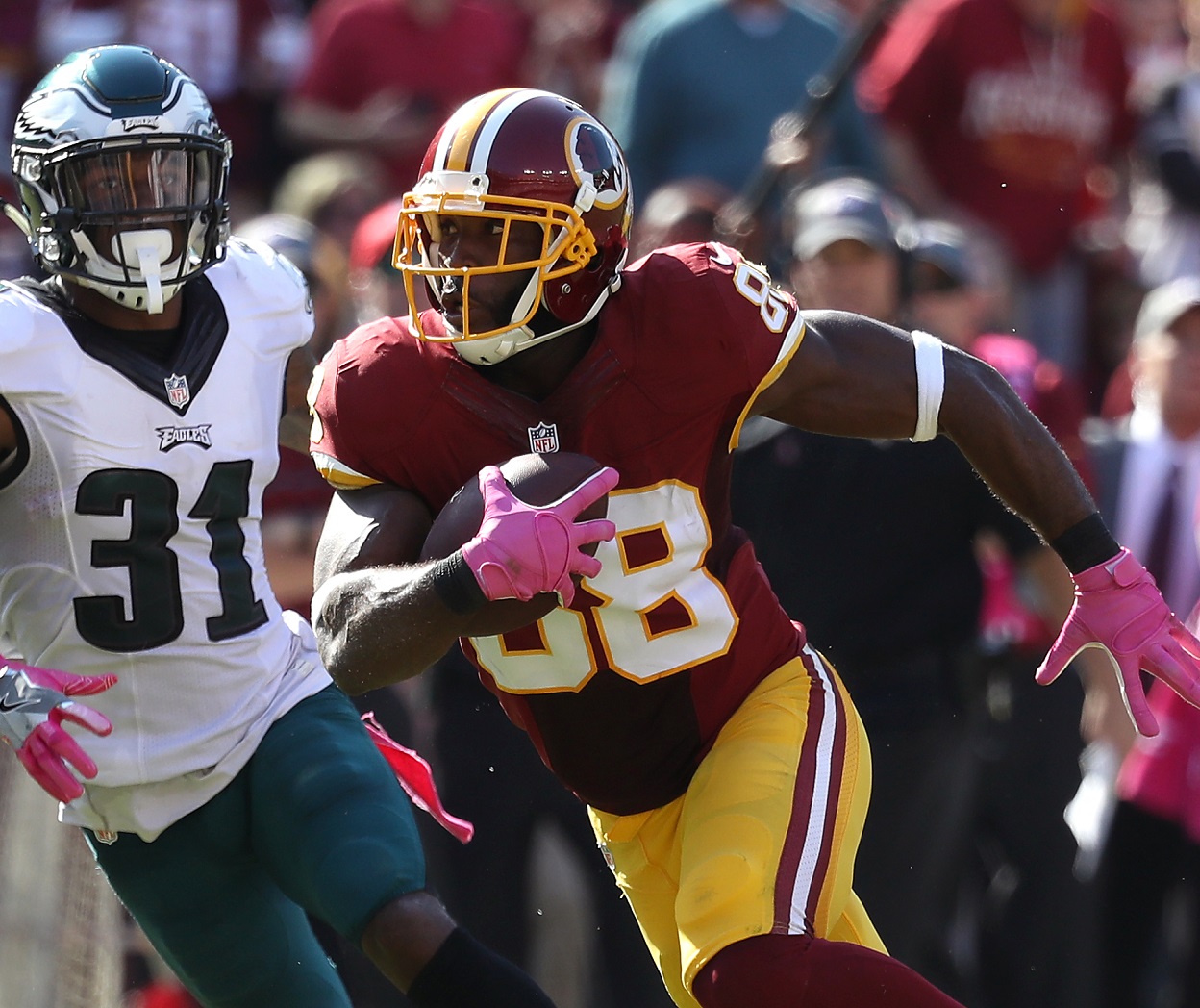 pro-cb-fuller-reportedly-looks-comfortable-in-washington-camp