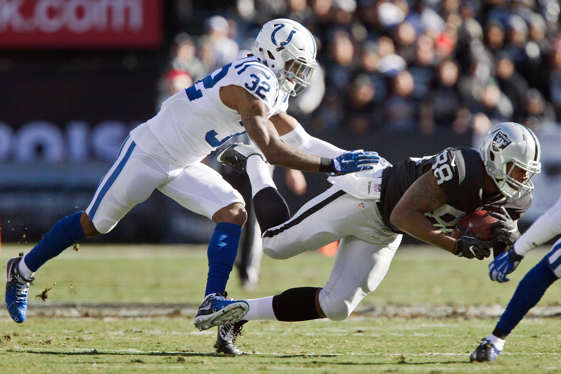 pro-move-from-safety-to-cornerback-paying-dividends-for-colts-t-j-green