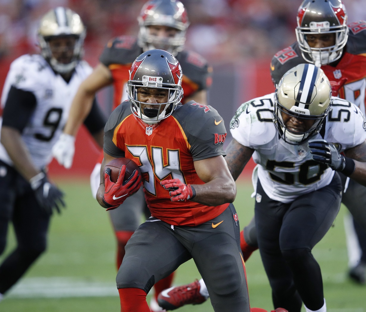 fantasy-football-first-look-at-the-week-1-dfs-salaries-on-draftkings