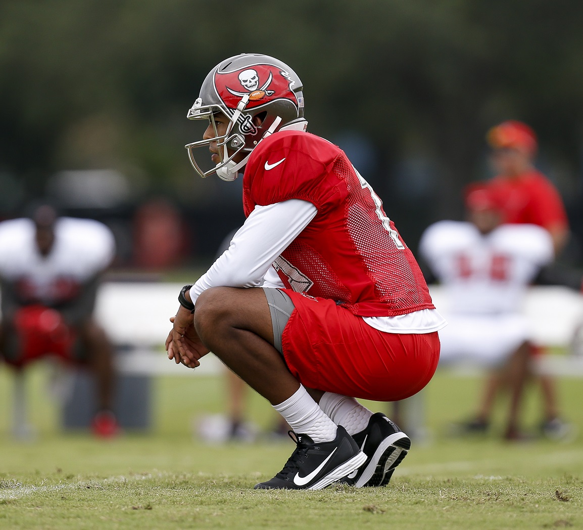 pro-buccaneers-release-k-roberto-aguayo