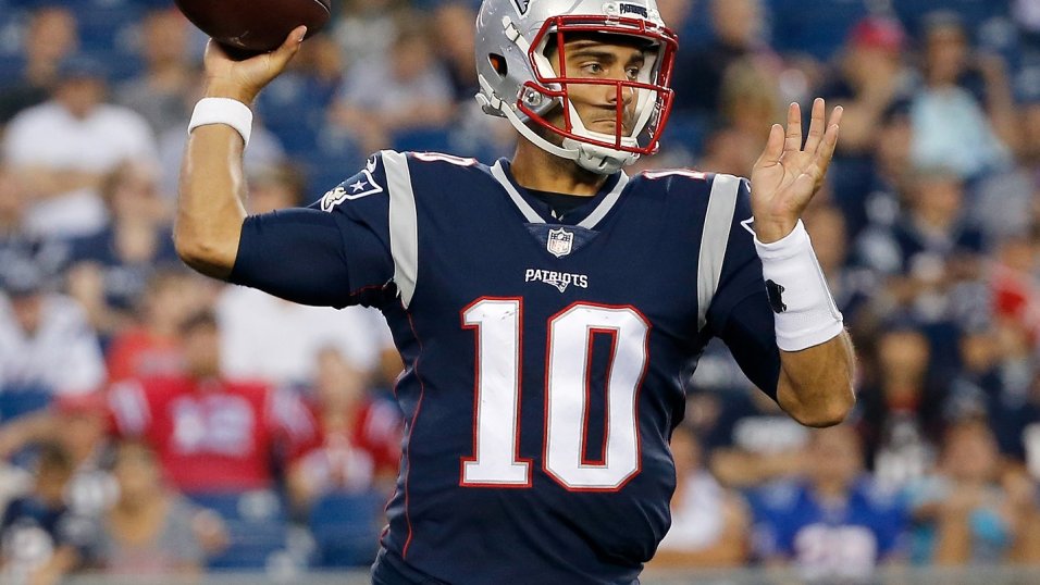 Patriots Trade Quarterback Jimmy Garoppolo to the 49ers - The New York Times