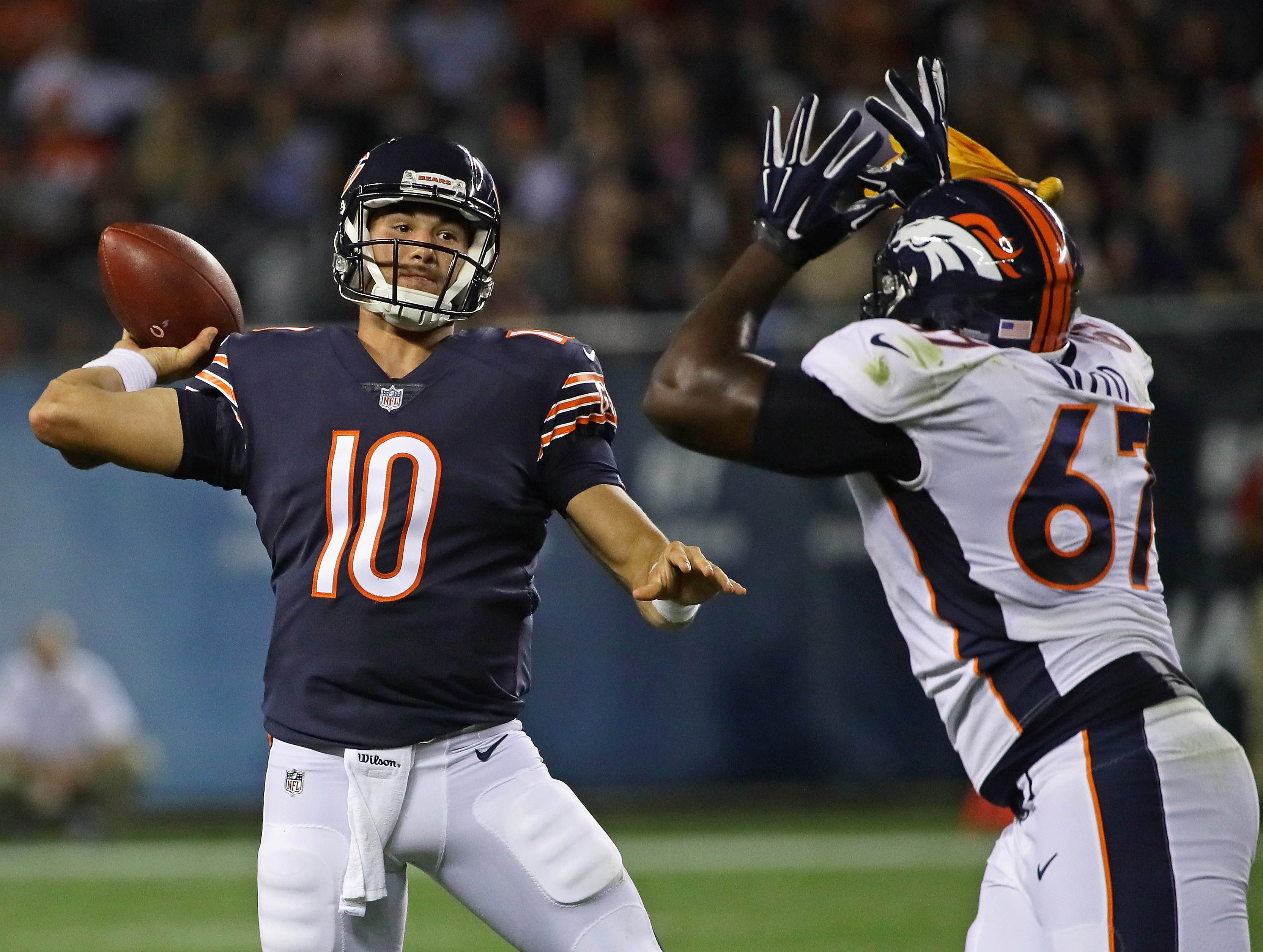 pro-how-did-the-rookie-qbs-deal-with-pressure-in-their-preseason-debuts