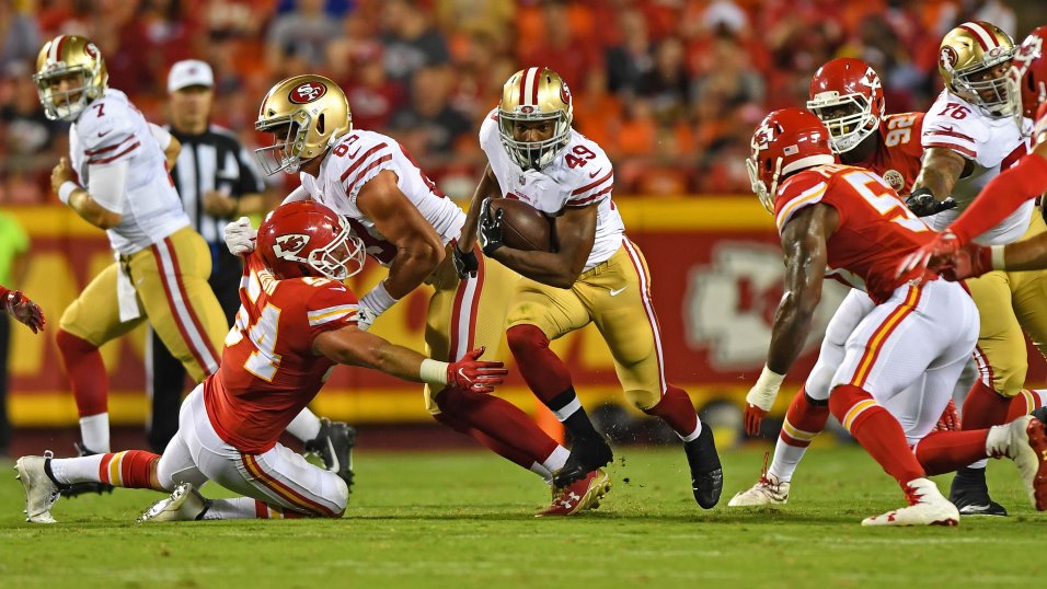 Matt Breida rushes for an 8-yard TD