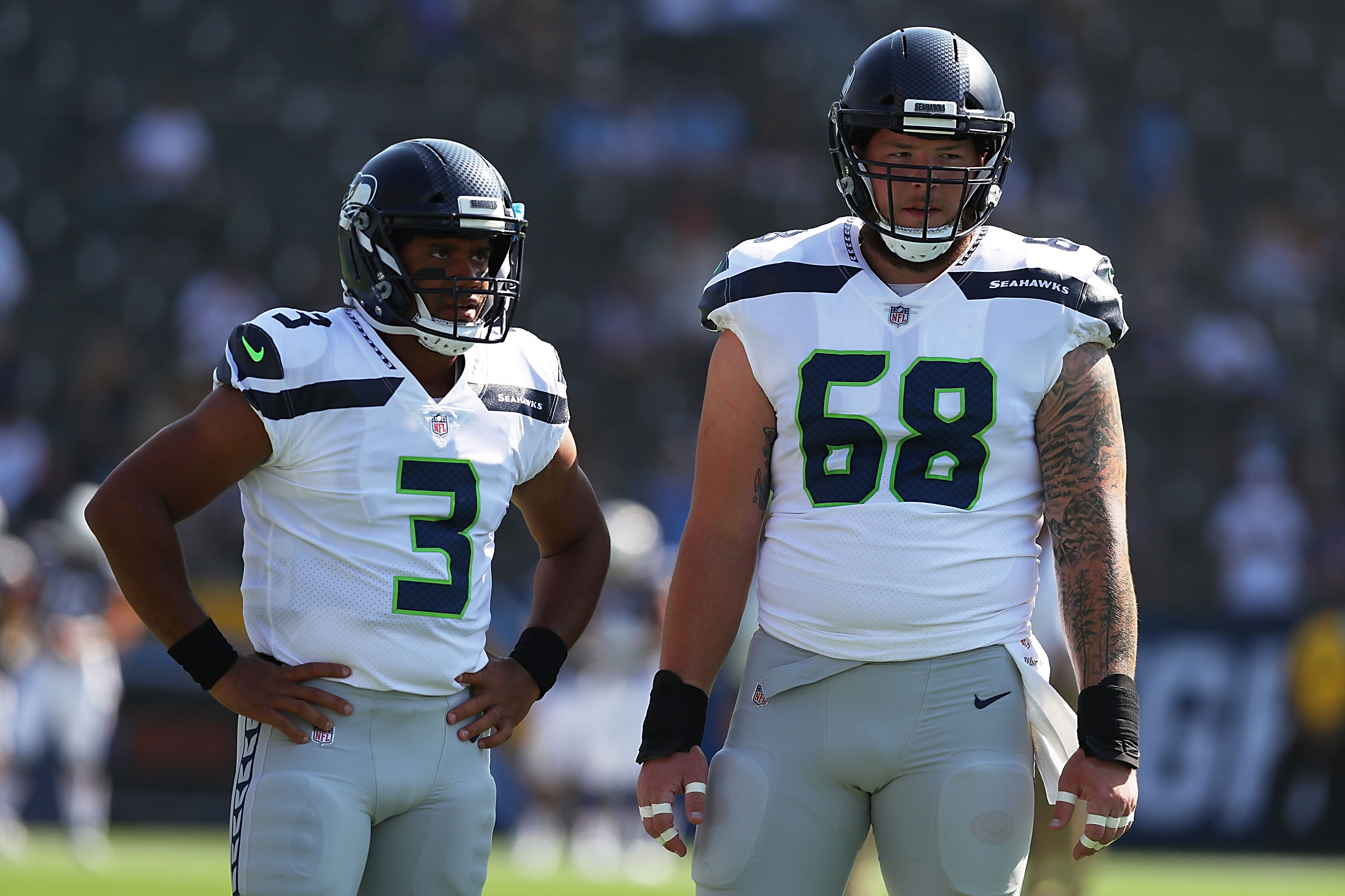 pro-seahawks-and-c-justin-britt-agree-to-a-three-year-extension