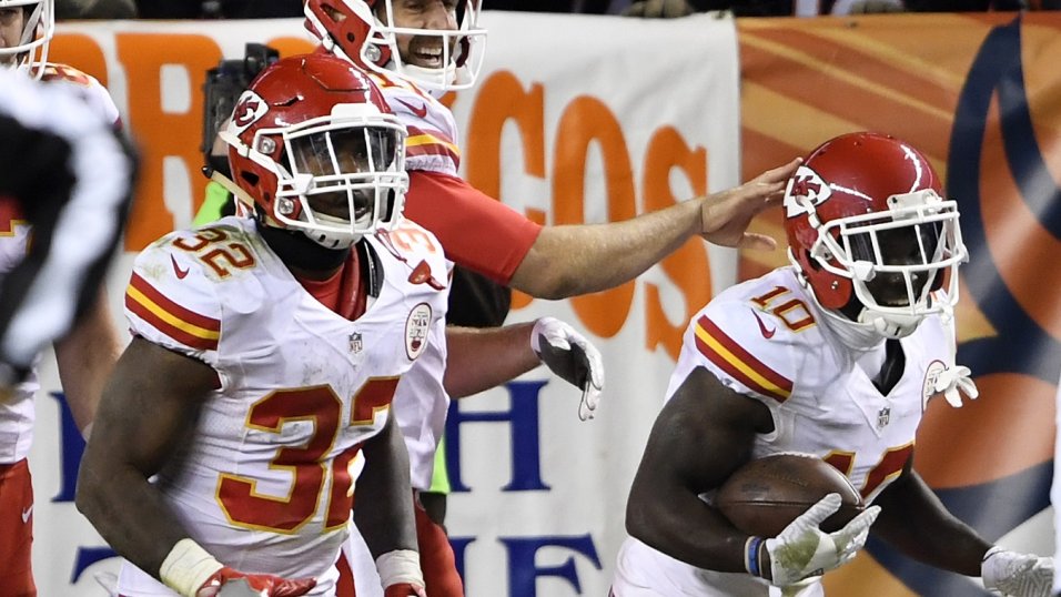 Chiefs don't need Tyreek Hill to dominate Cardinals