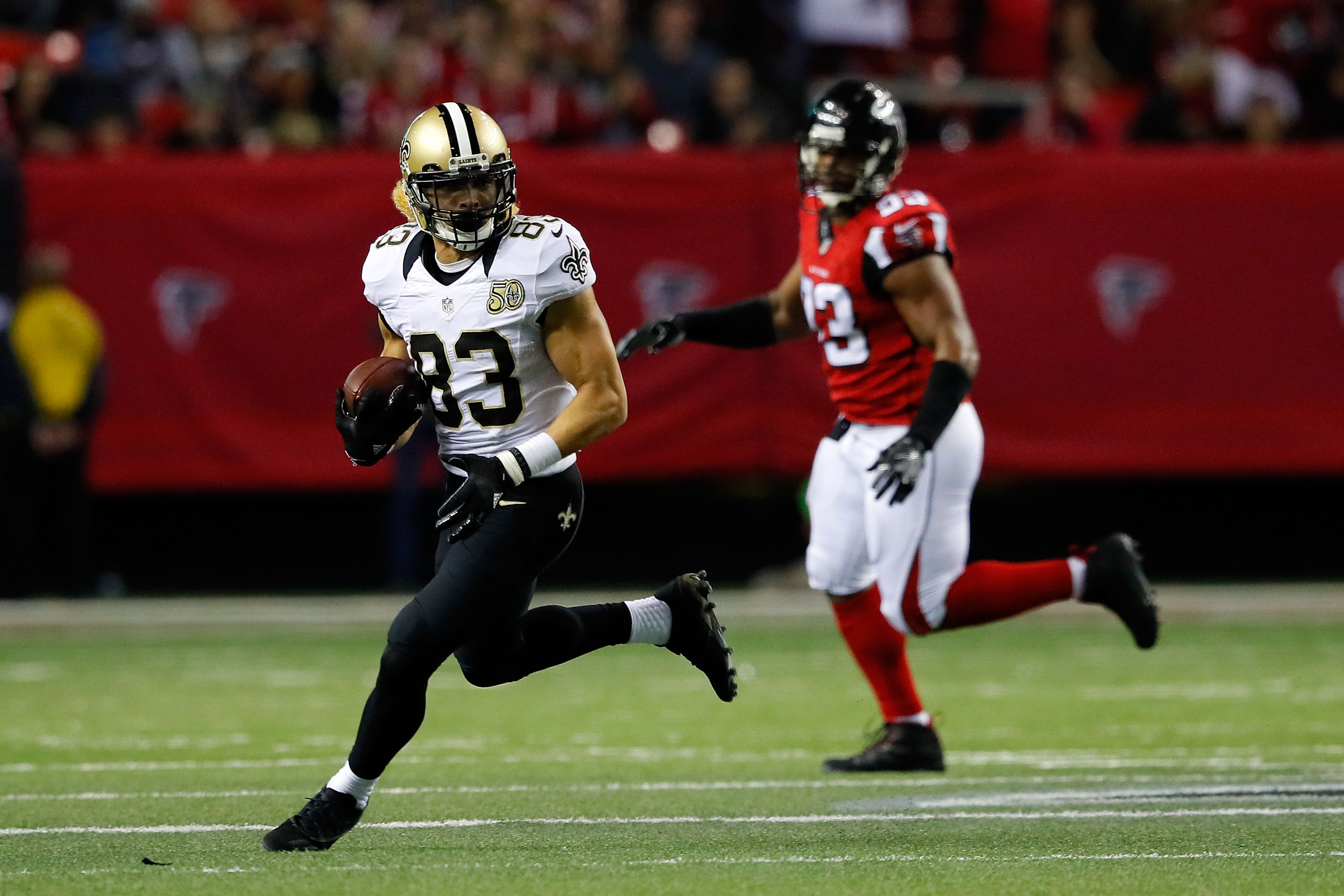 ATLANTA, GA - JANUARY 01: Willie Snead #83 of the New Orleans Saints runs after a catch during the second half against the…