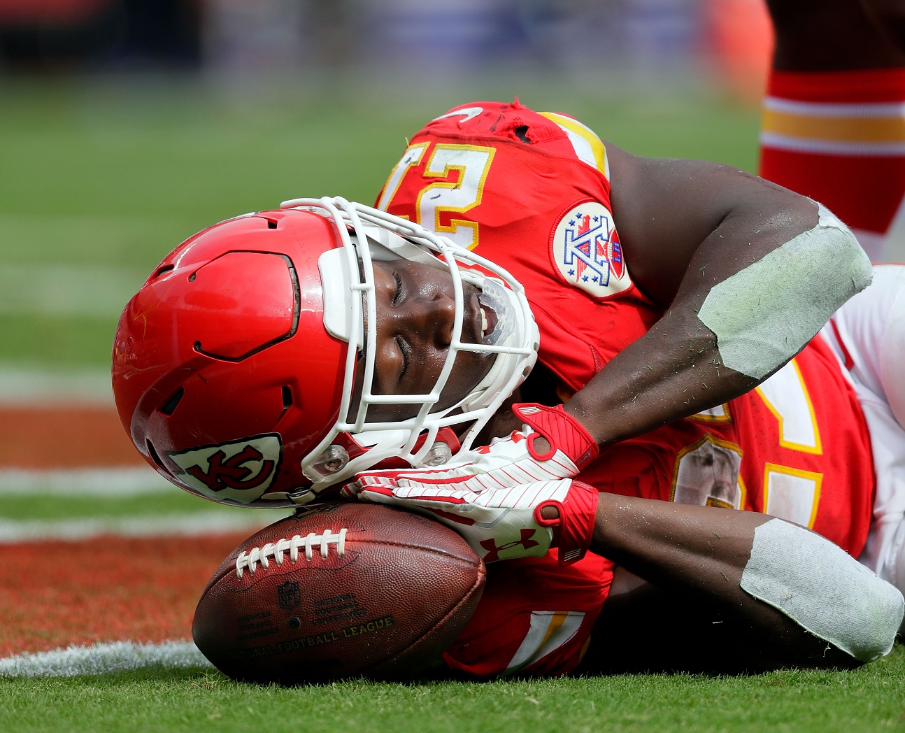pro-rookie-rb-kareem-hunt-shines-for-chiefs-again