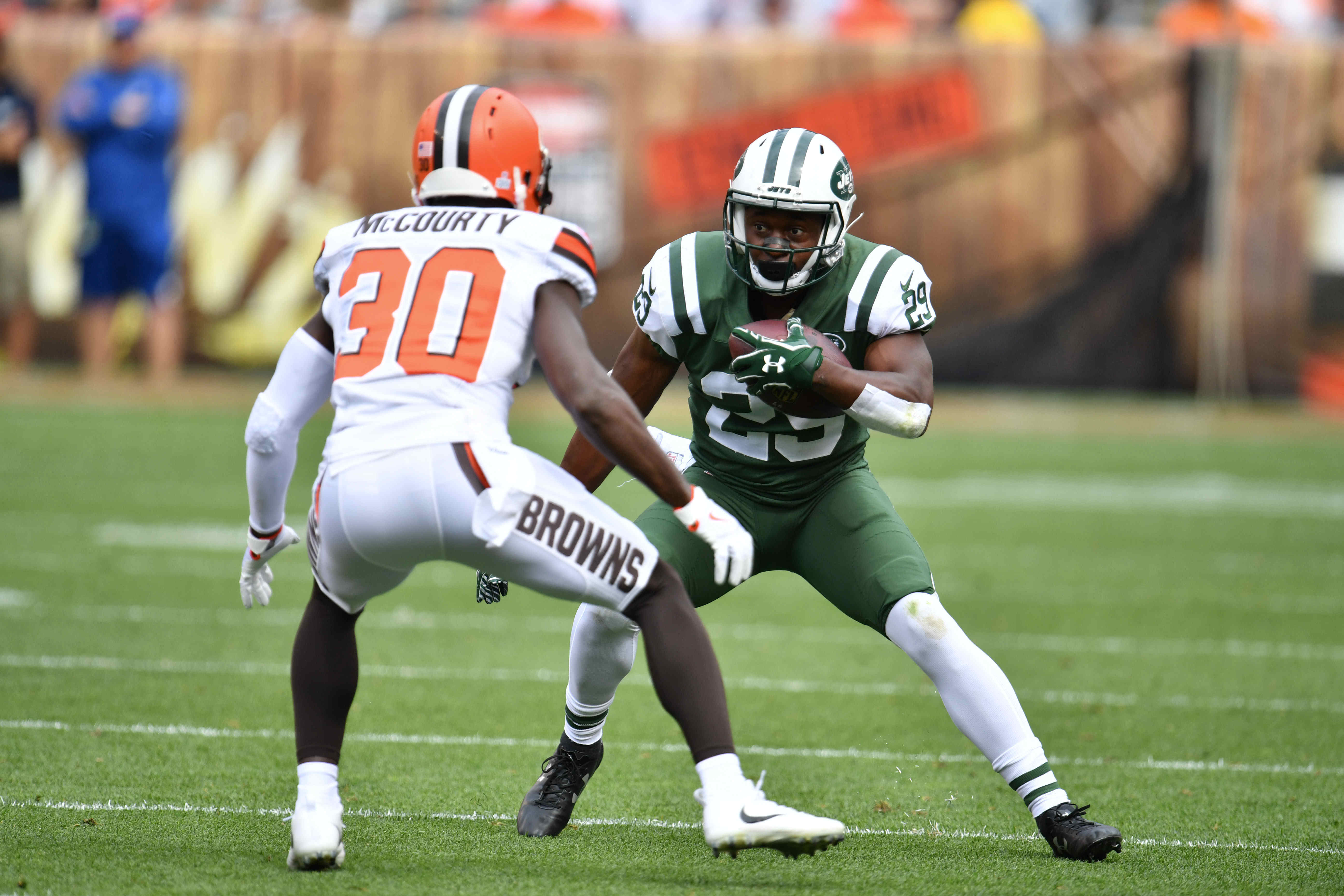 pro-browns-cb-jason-mccourty-erupts-for-huge-week-5-performance