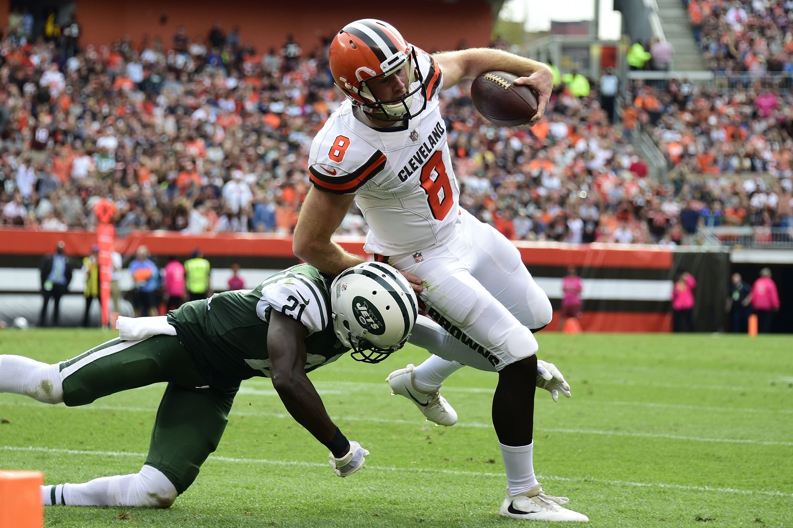 pro-clevelands-qb-dilemma-hogan-kizer-or-kessler
