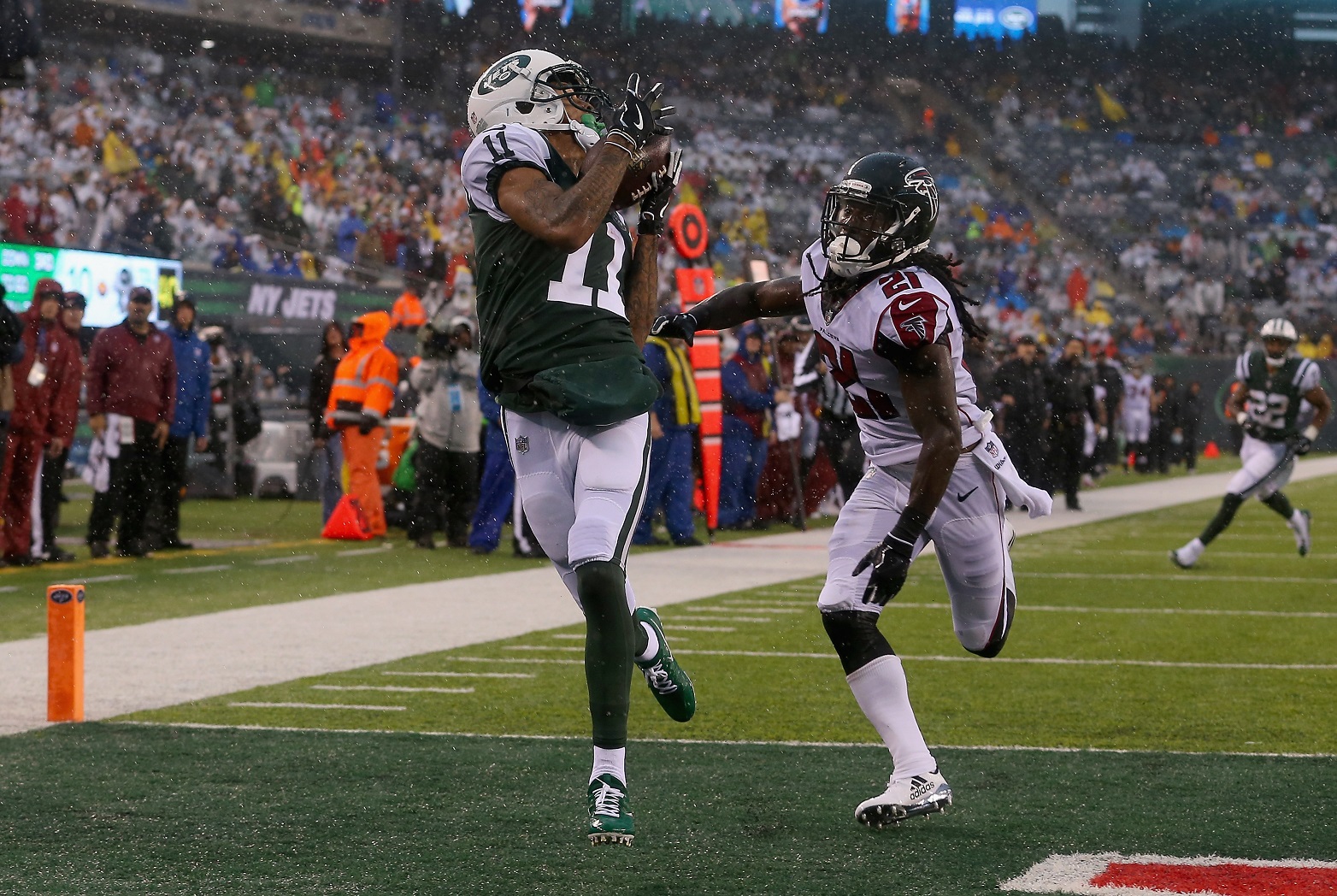 10-receivers-to-target-if-you-go-rb-early-in-fantasy