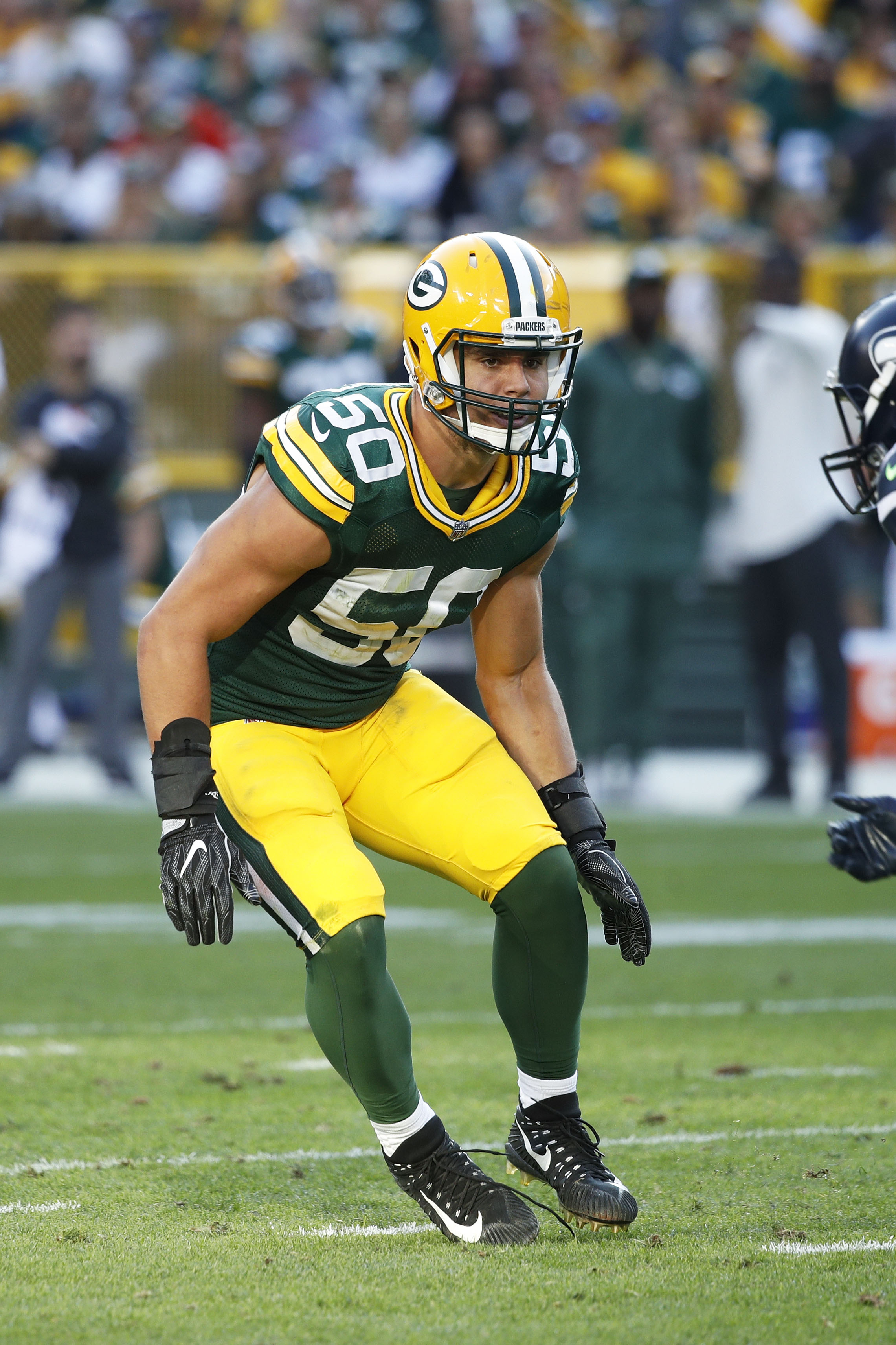 fantasy-football-draft-day-idp-bargains-linebacker