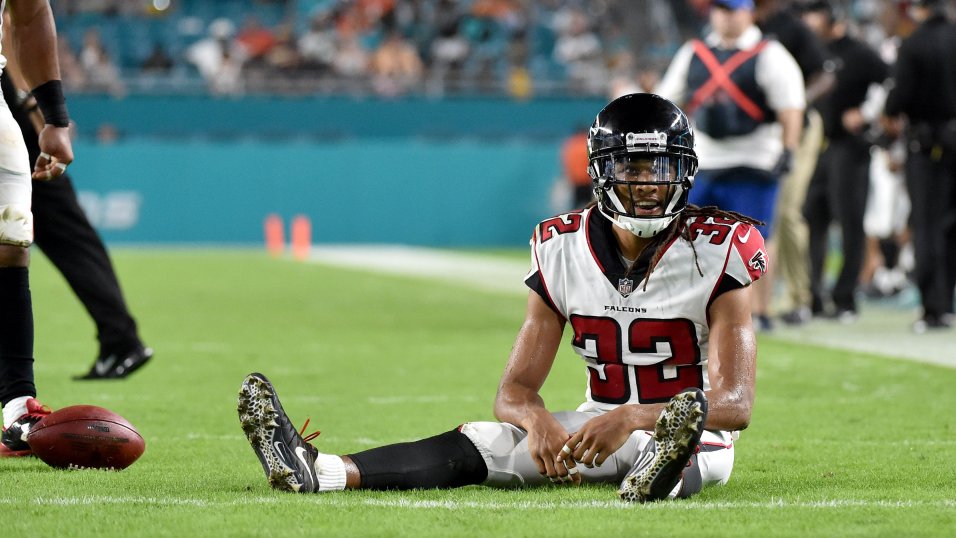 Falcons waive CB Jalen Collins, PFF News & Analysis