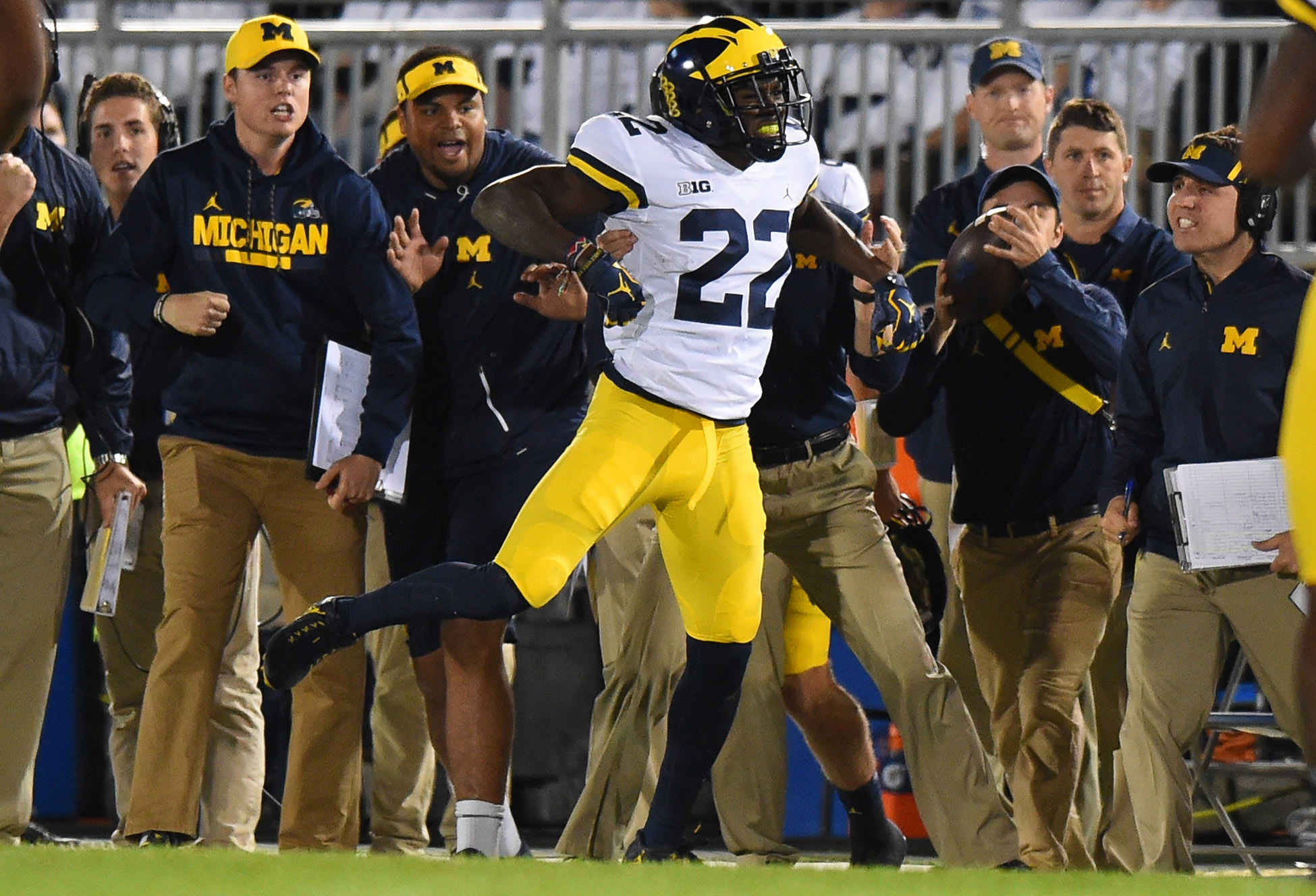 college-video-breakdown-is-michigans-defense-the-best-in-the-country