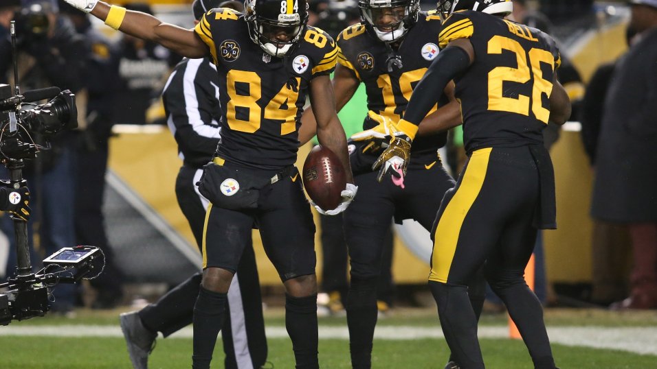 Pittsburgh Steelers defensive back Coty Sensabaugh (24) runs with