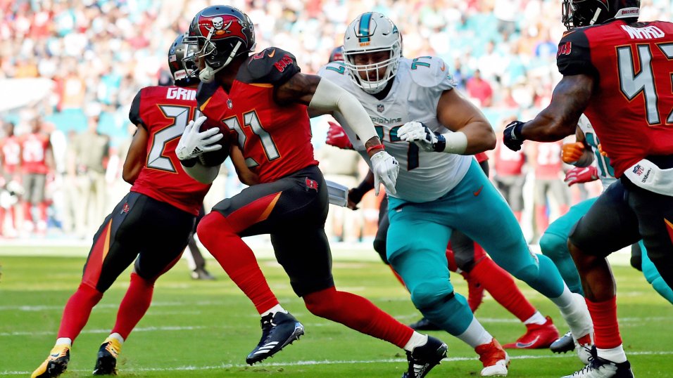 NFL Week 13 PFF ReFocused: Tampa Bay Buccaneers 28, Jacksonville