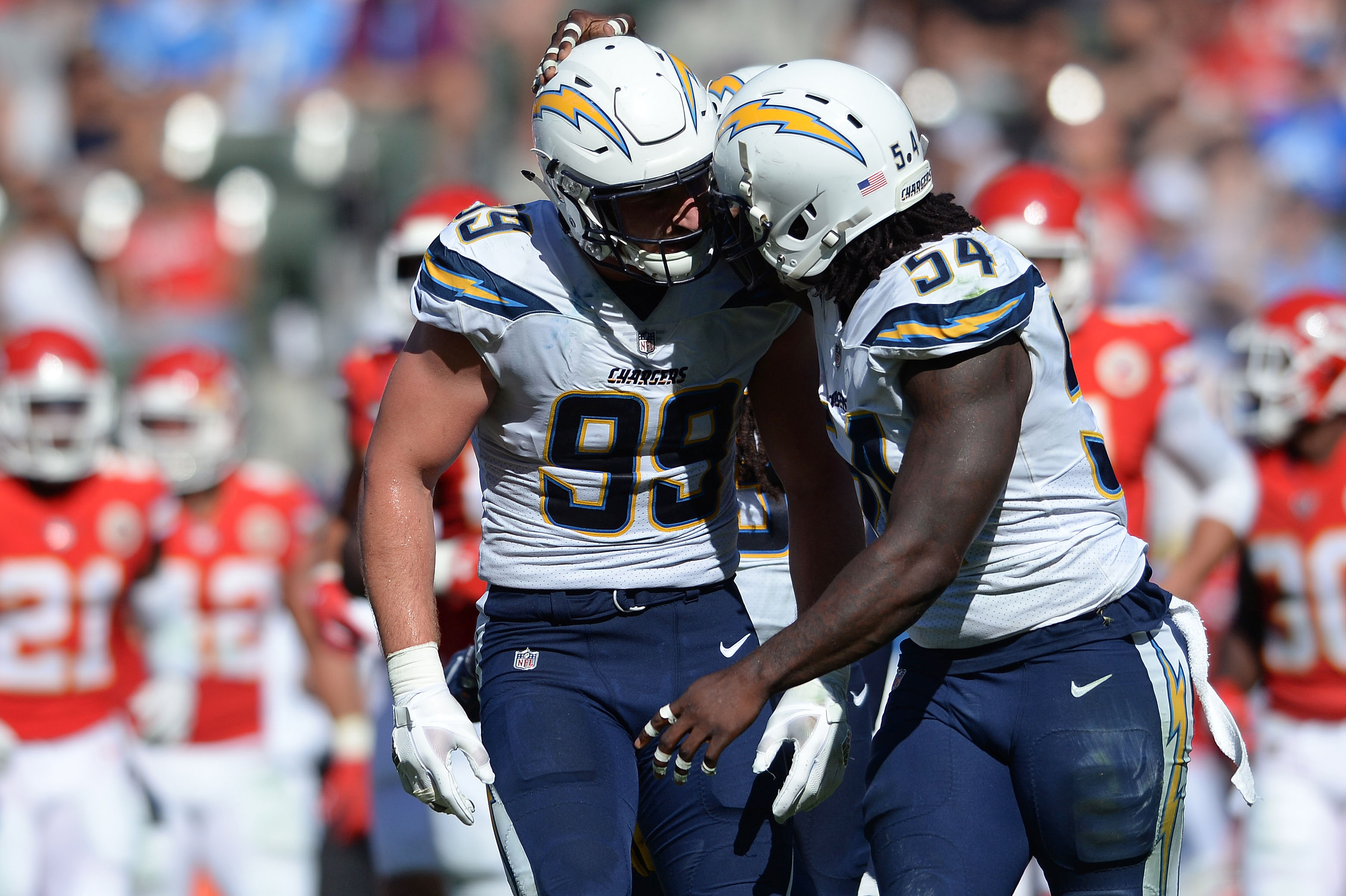 pro-how-speed-to-apply-pressure-affects-overall-pass-rushing