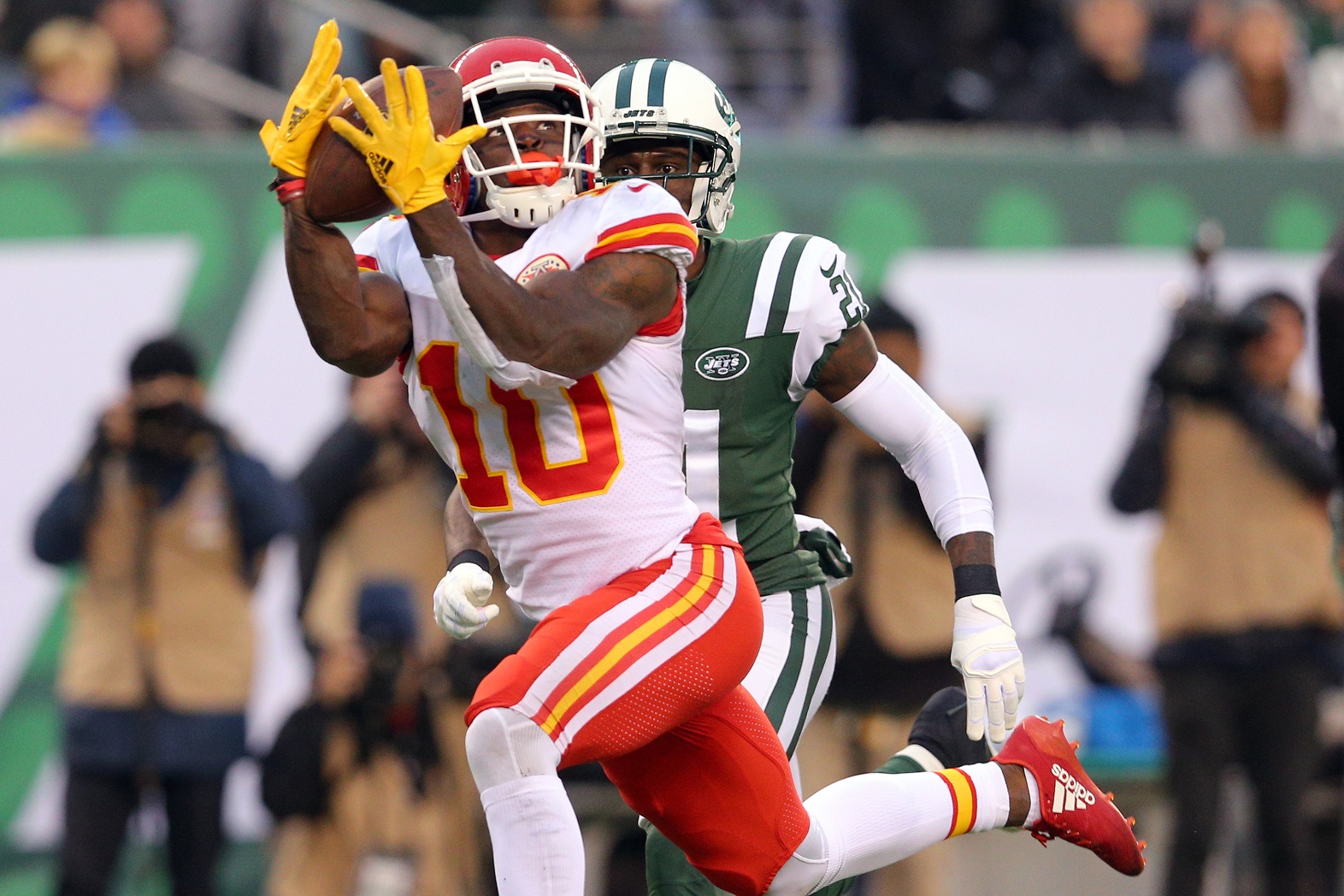 fantasy-football-dynasty-devy-stock-watch-divisional-2017