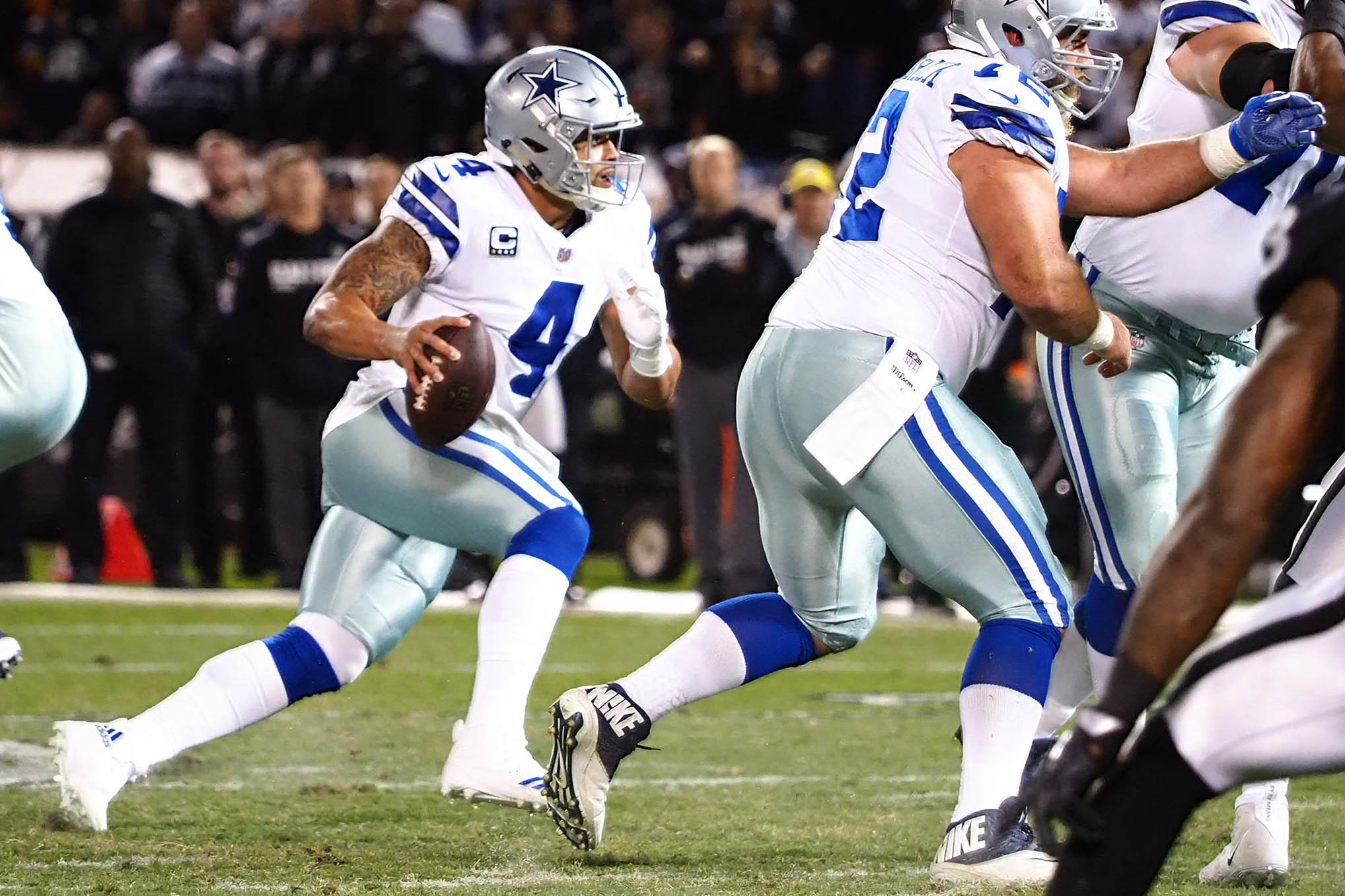pro-refocused-dallas-cowboys-20-oakland-raiders-17