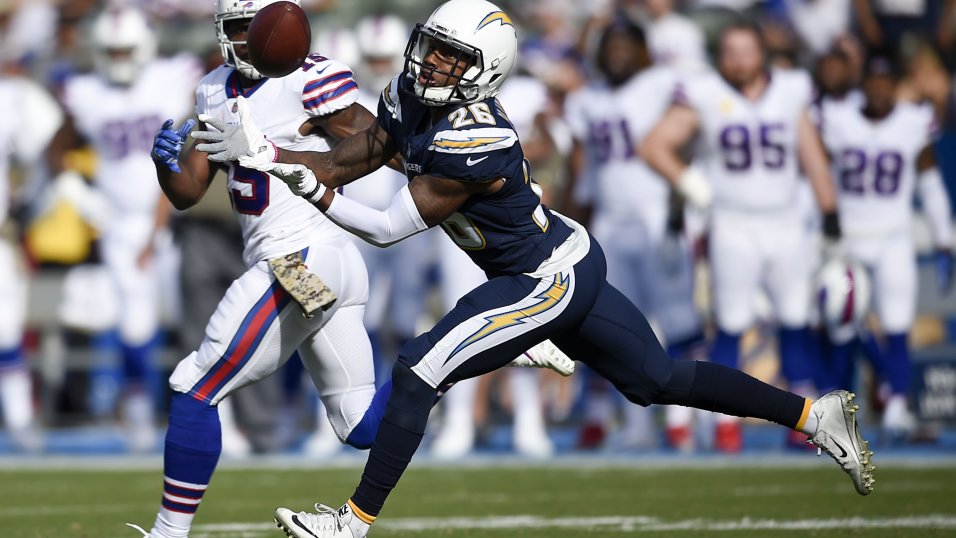 Casey Hayward of the Los Angeles Chargers returns his interception in  News Photo - Getty Images