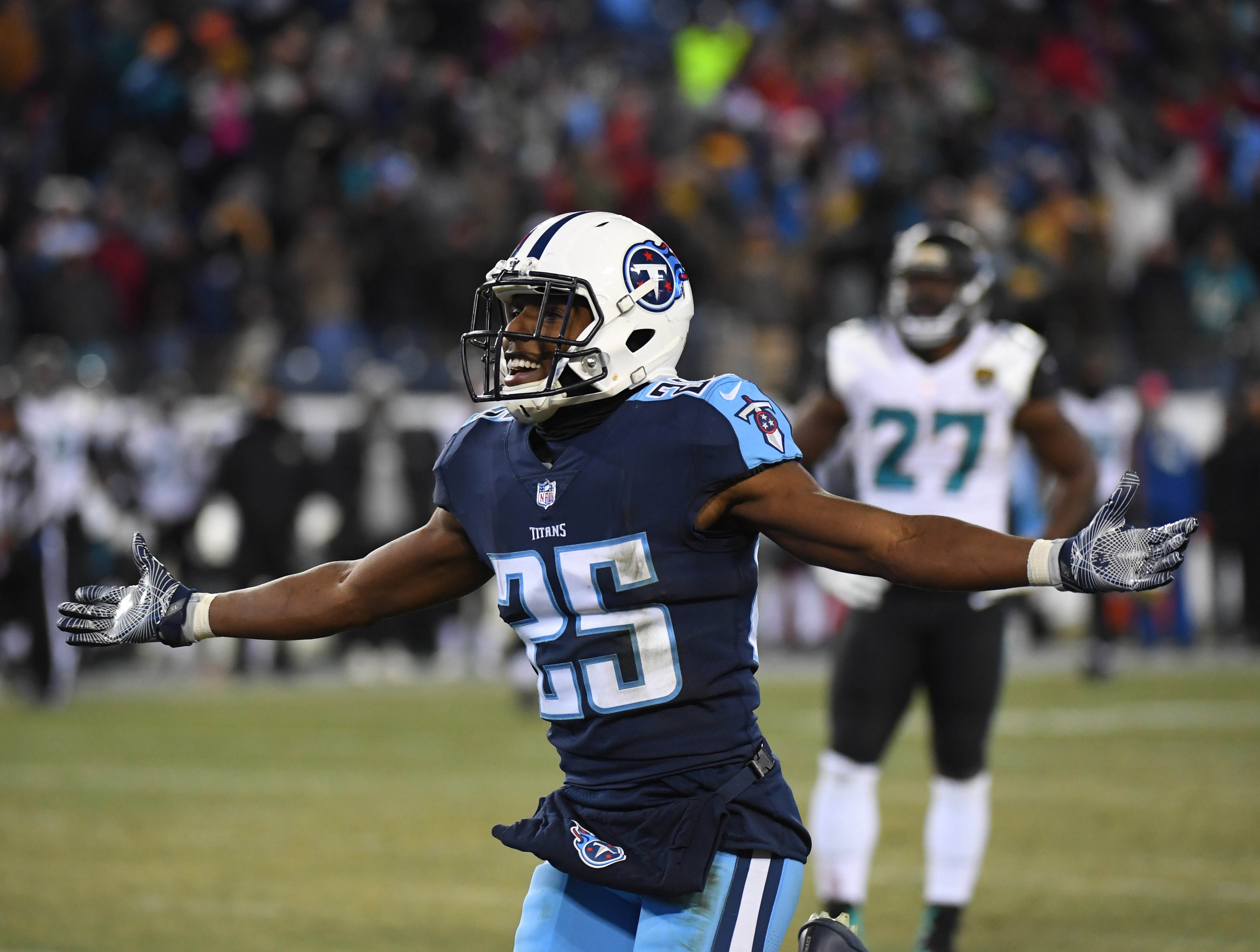 Deciphering if the Steelers should target some of the Titans' recent cap  casualties