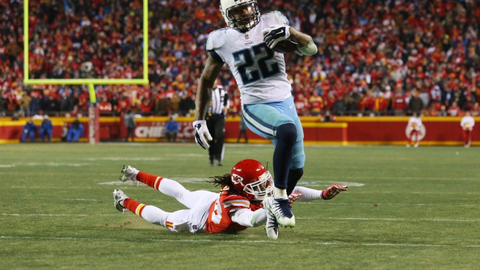 Tennessee Titans takes on Kansas City Chiefs at Arrowhead Stadium