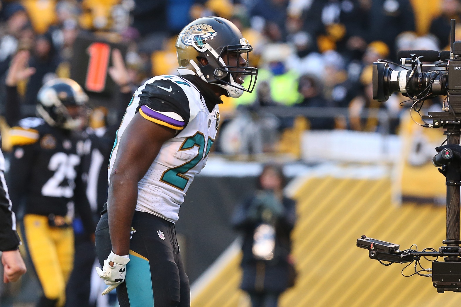 fantasy-football-fanduel-tournaments-week-12-2018