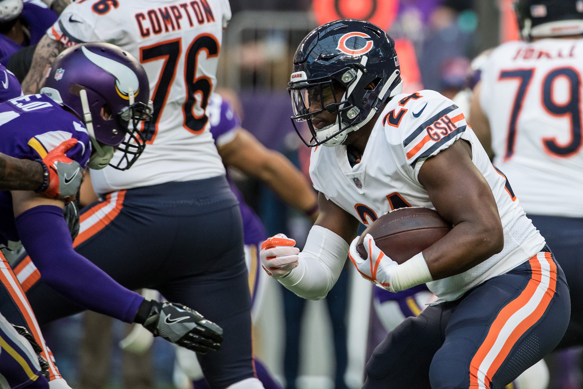 pro-breaking-down-running-back-vision
