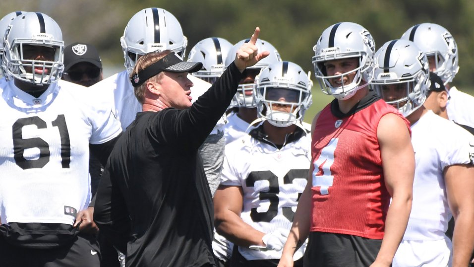 Oakland Raiders offensive guard Kelechi Osemele (70) celebrates