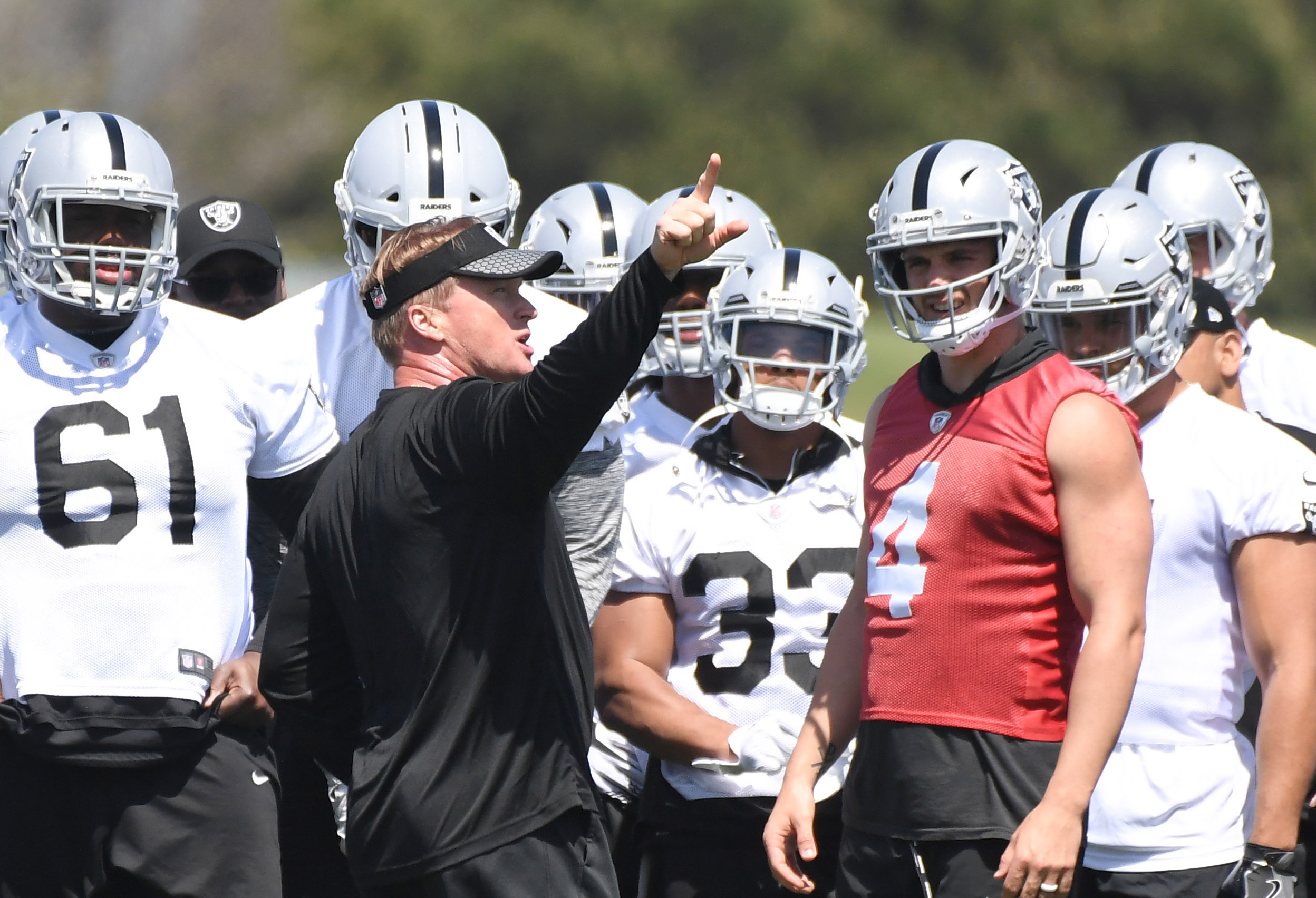 pro-pff-forecasts-lock-of-the-week-raiders-wins